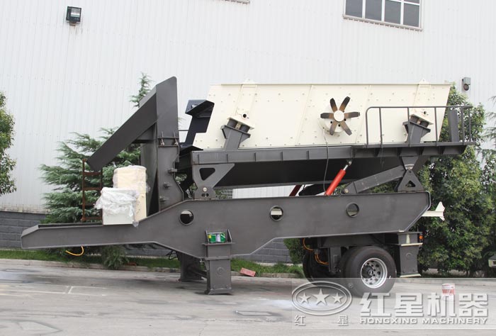 振動(dòng)篩沙機(jī)還是可移動(dòng)的好，流動(dòng)作業(yè)隨時(shí)轉(zhuǎn)場(chǎng)