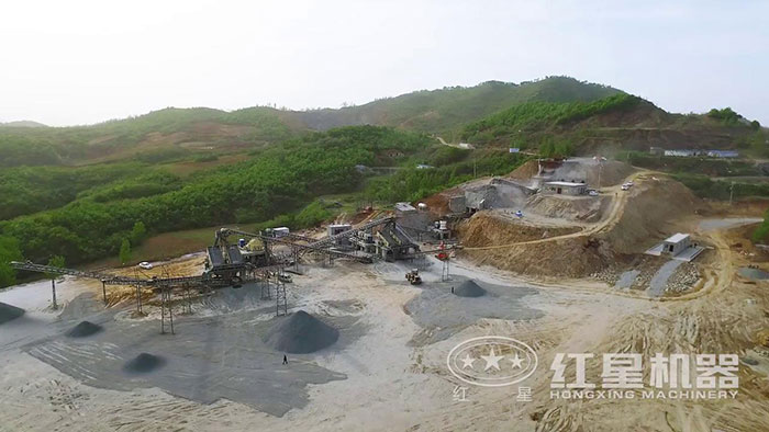 河南桐柏縣碎石砂生產(chǎn)現(xiàn)場(chǎng) 河南桐柏縣碎石砂生產(chǎn)現(xiàn)場(chǎng)