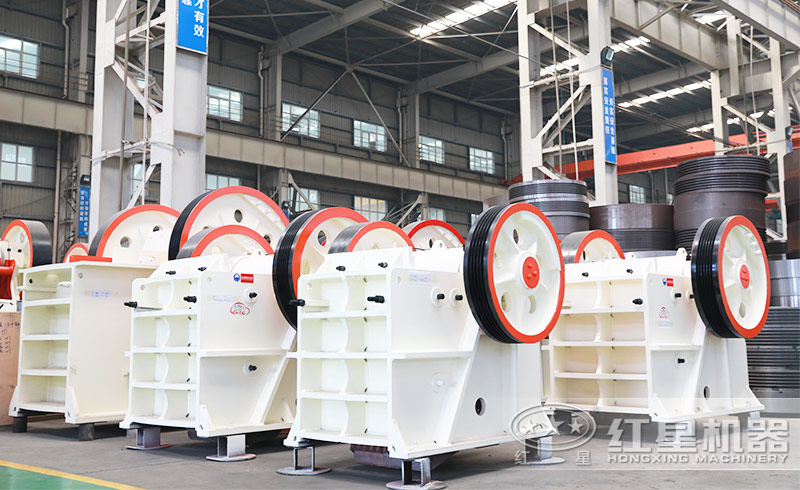 顎式破碎機(jī)750×250多少錢一臺？產(chǎn)量是多少？