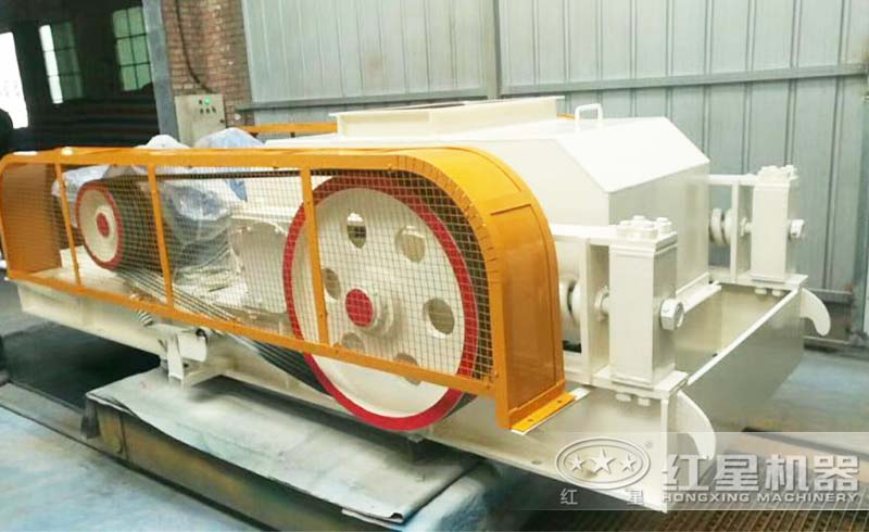 輥式碎沙機(jī) 輥式碎沙機(jī)