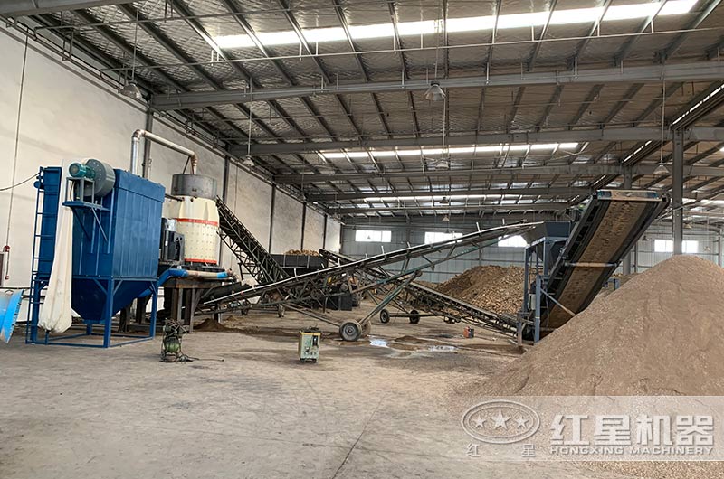 復(fù)合板錘制沙機(jī)環(huán)保加工現(xiàn)場(chǎng) 復(fù)合板錘制沙機(jī)環(huán)保加工現(xiàn)場(chǎng)