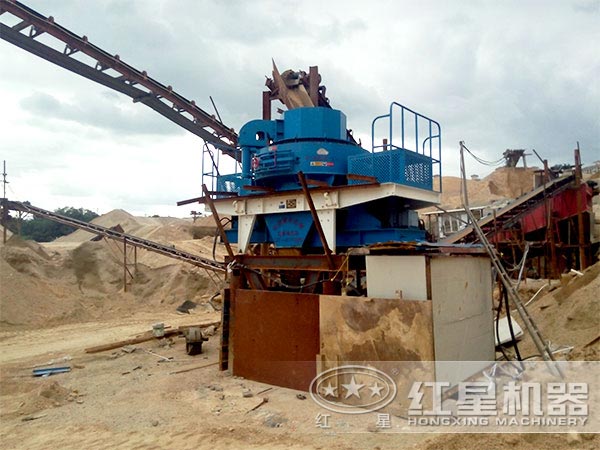 制砂機(jī)現(xiàn)場(chǎng) 制砂機(jī)現(xiàn)場(chǎng)