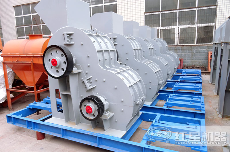 雙級破碎機輕松破碎濕料！設備型號參數(shù)介紹