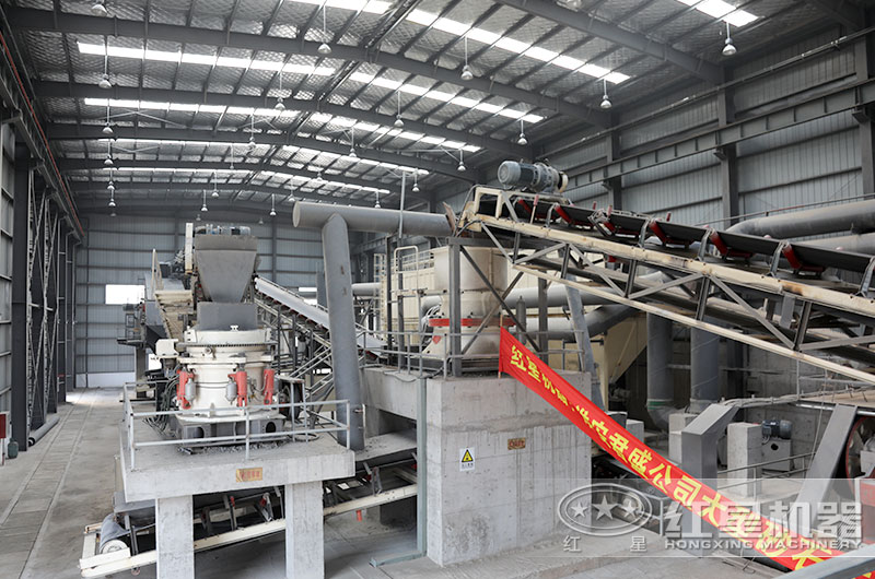 江蘇淮安大型砂石廠，石頭破碎機(jī)生產(chǎn)現(xiàn)場