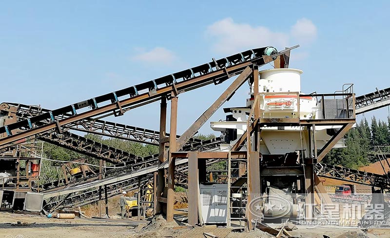 客戶來廠咨詢：想購買日產(chǎn)1000噸的制砂機，有推薦的型號嗎？