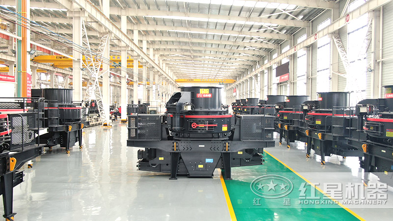 石頭粉碎成的沙子和河沙哪個(gè)好、有區(qū)別嗎、制沙設(shè)備有哪些