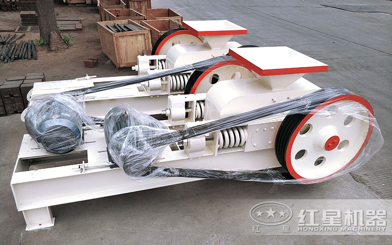 小型對(duì)輥制砂機(jī) 小型對(duì)輥制砂機(jī)